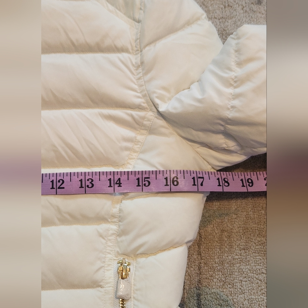 Juicy Couture Puffer Jacket. Size XS. White. NWT - Picture 6 of 7